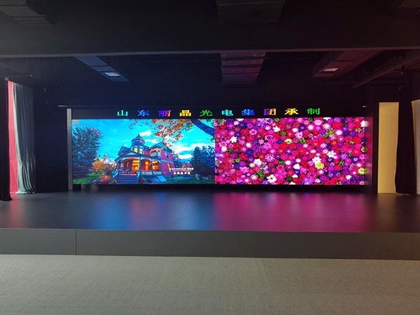 潍坊市某健康工厂小剧场