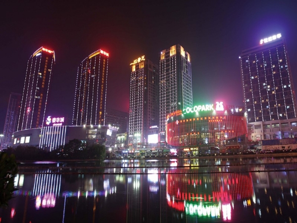 潍坊泰华城